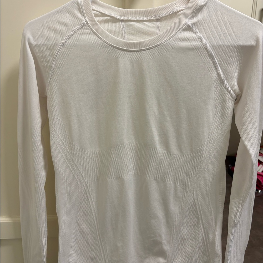 lululemon athletica White Long Sleeve Tee
